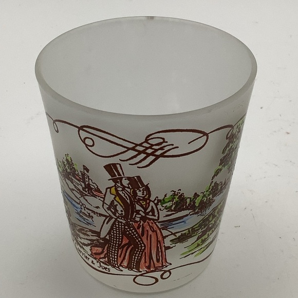 Four Currier & Ives Frosted Painted Glasses - Picture 2 of 7